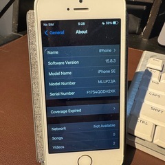iPhone SE 16GB Simフリーの画像