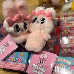 【新品未使用品】スイートキャンディショップ＆ぬいぐるみ（エスターバニー＆ジェリー）の画像