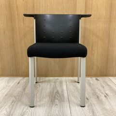 ウィルクハーン コンフェア スタッキングチェア 椅子　オフィス　Bの画像