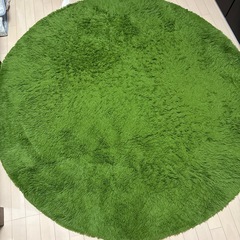 カーペット 丸の画像