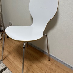 セブンチェア風　ホワイト　チェアの画像