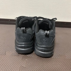 美品　レディーススニーカー　25cm  エアー入り　10回使用の画像