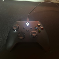 Xbox ワイヤレスコントローラー + USB-C® ケーブルの画像