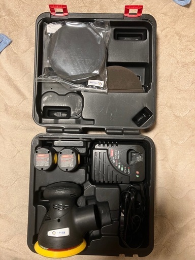 洗車の王国　コードレスパワーポリッシャー