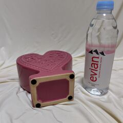 【まだ受付中・送付可能】未使用品 陶器製 ピンクハートの花器 フラワーアレンジメント 小物入れにも♪ 早い者勝ちです✨✨の画像