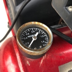 藤原産業 SK11 オイルレス エアーコンプレッサー SR-045 タンク容量 4L SR-L04SPT-01の画像