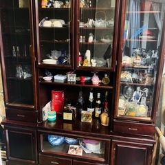 食器棚の画像