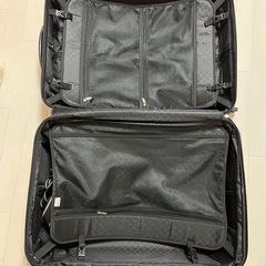 スーツケースの画像