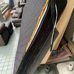 ※終了※★¥0・無料★ ダブルベット&マットレス すのこ ※猫の毛や爪の傷跡、マットレスの破れがありますがまだ使用できます。 の画像