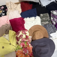 総額10万円以上　レディース服　50点まとめて処分の画像