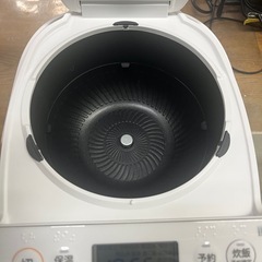 ジャングルジャングル貝塚店 IHジャー炊飯器 東芝 TOSHIBA トウシバ RC-10HR 5合炊き 2023年製 中古 貝塚市 リサイクルショップ リユース の画像