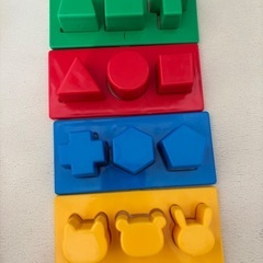 くもん　くろくまくんのかたちあわせトラックの画像