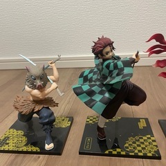 鬼滅の刃フィギュア4体まとめての画像