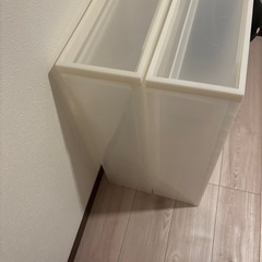 無印衣類ケース 2個 あげますの画像