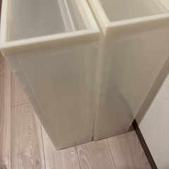 無印衣類ケース 2個 あげますの画像