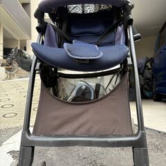 アプリカの軽量ベビーカーの画像