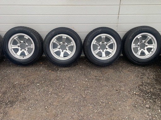 【受渡者確定
】 16インチスタッドレスタイヤ