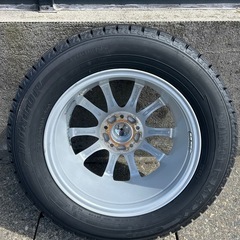 ダンロップ 215/60R16 スタッドレス 2023年製WR-Vの画像