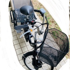 ほぼ未使用 電動アシスト三輪車 ラクッカルの画像