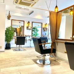 吹田市・山田『美容師』【土・日】『スタイリスト・アシスタントのパート』　【1名募集】の画像