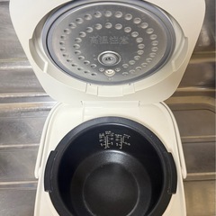 [お話し中]炊飯器 3合炊きの画像