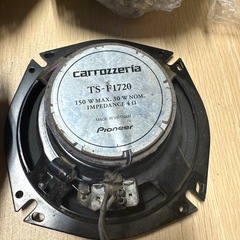スピーカー4個の画像