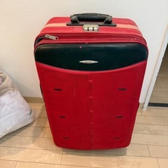 【無料】スーツケースの画像