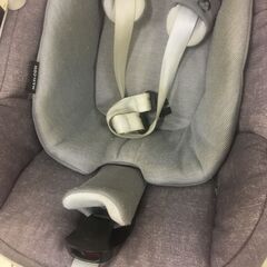  25070  ベビーシート　マキシコシ Maxi-Cosi   ◆大阪市内・東大阪市他 6,000円以上ご購入で無料配達いたします！◆ ※高槻・枚方方面◆西宮・尼崎方面◆生駒方面　それぞれ条件付き無料配送あり！            の画像