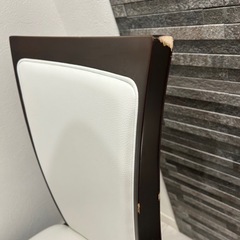ダイニングチェア二脚
（ニトリ）の画像