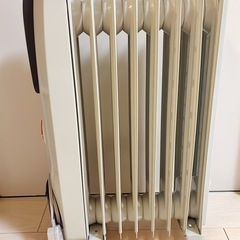 デロンギ オイルヒーター H770812EFSNの画像