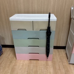 プラスチック収納の画像
