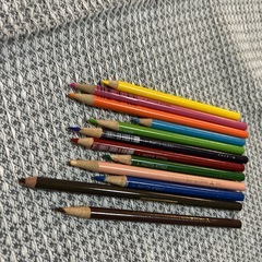 色鉛筆　無記名の画像