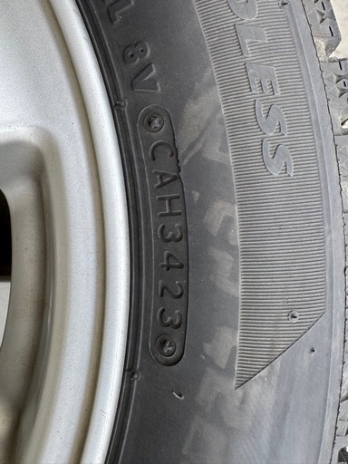 スタッドレスタイヤ　ホイール付　155/65R14  4本
