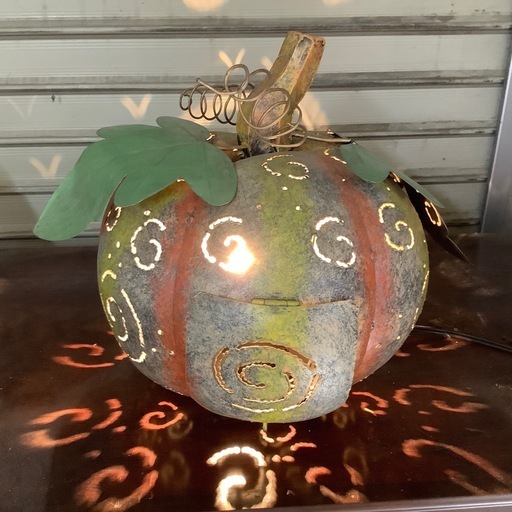 ハロウィン　ブリキパンプキン　ライトアップ　かぼちゃん　ガーデニング　飾り　置物