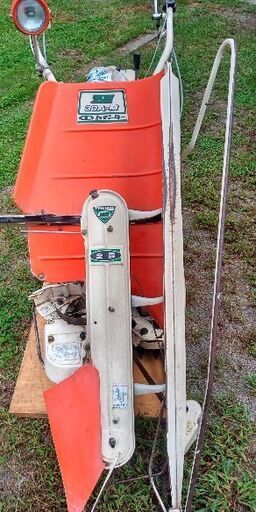 クボタ2輪１条刈りバインダー　ZE30A-M