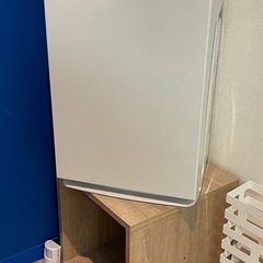 空気清浄機、、ホットウォーマー、タブレットなどの画像
