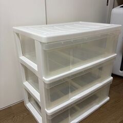美品✨ 衣装ケース 収納ケース キャスター付きの画像