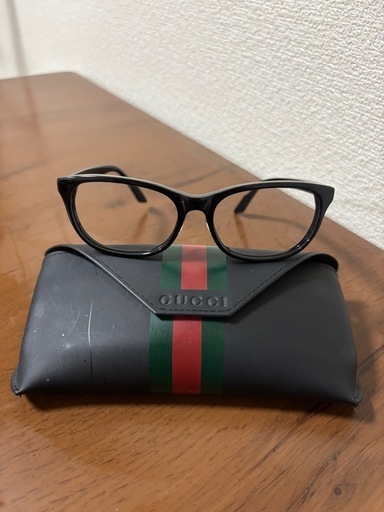 美品/GUCCI グッチ　メガネ　インターロッキング　シェリーライン　度なし