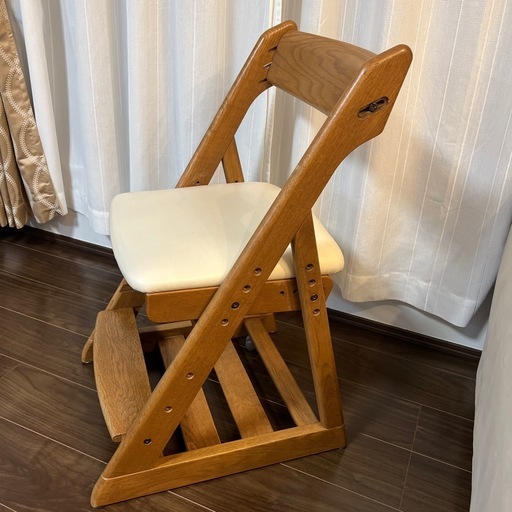 カリモク 勉強椅子