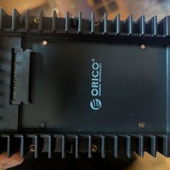 ハードドライブアダプター3.5→2.5の画像