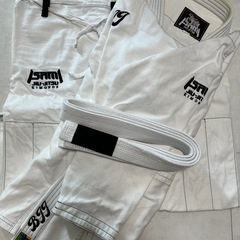 グローブ　レガース　柔術着　3点セットの画像