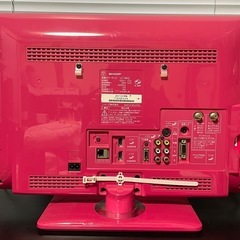 珍しいピンクカラー✨ SHARP 19インチ液晶テレビ LC-19K3 リモコン・B-CASカード付きの画像