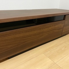 テレビ台の画像
