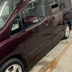 セレナ ハイウェスター パープル の画像