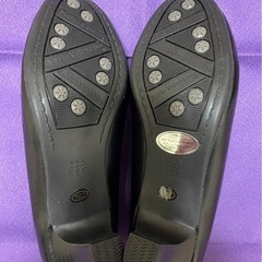 黒パンプス　22.5cmの画像