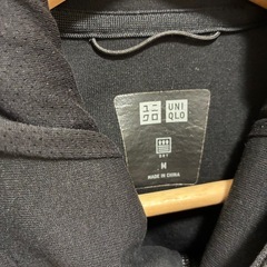 UNIQLO ドライパーカー　Mの画像