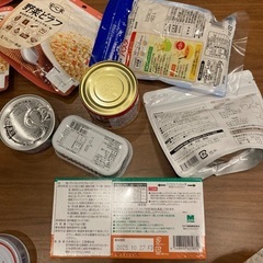 食品合計3千円ほど🔴秋刀魚の蒲焼、サバ味噌煮込み、マグロフレーク、野菜ピラフ、スープパスタ、トマトパスタ、ミックスフルーツパンの画像