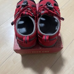 KEEN 子供用サンダル　レッド　17.0cmの画像