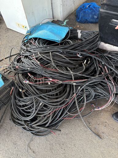 【大量まとめ売り】電線 ケーブル束 各種混合 住友電工など 中古 現状品