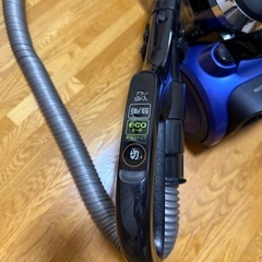 【無料でお渡し】TOSHIBAサイクロン掃除機の画像